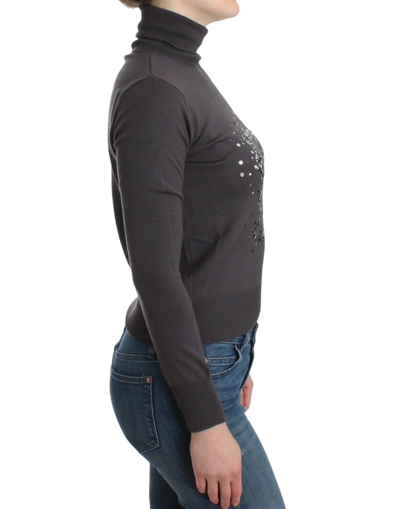 Brown turtleneck cotton sweater