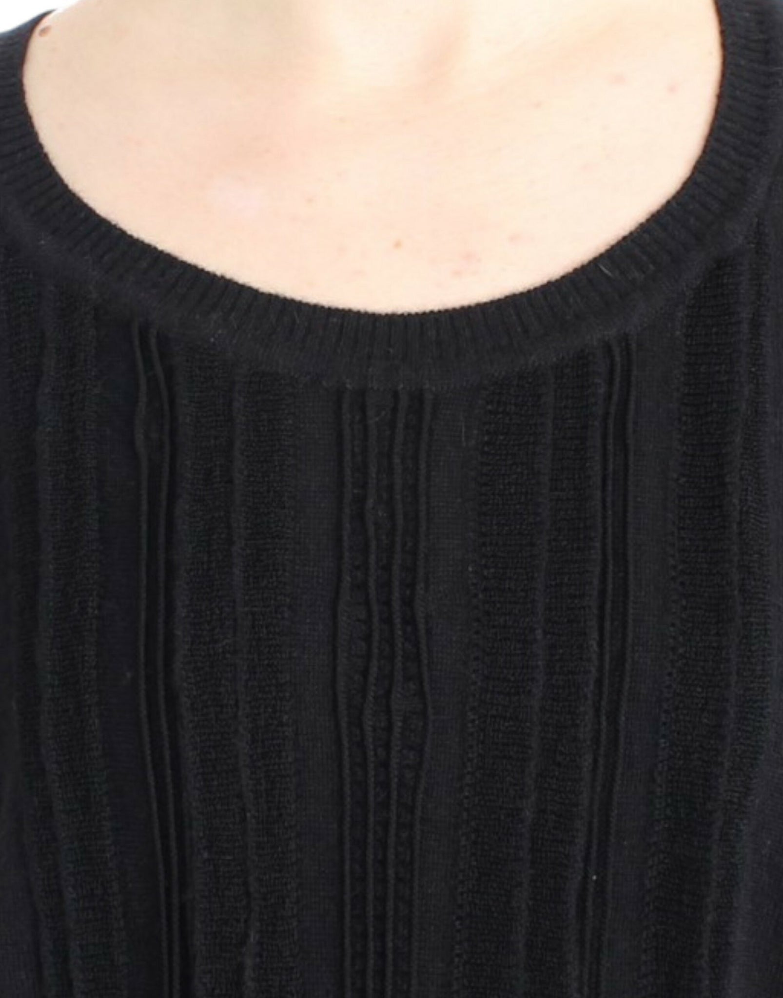 Black short sleeved jumper